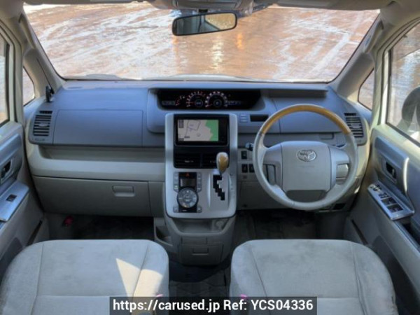 Used 2009 AT toyota noah ZRR75W Image[17]