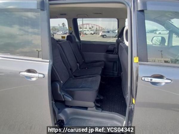 Used 2010 AT toyota noah ZRR75G Image[15]