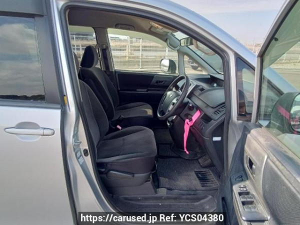 Used 2010 AT toyota noah ZRR75G Image[13]