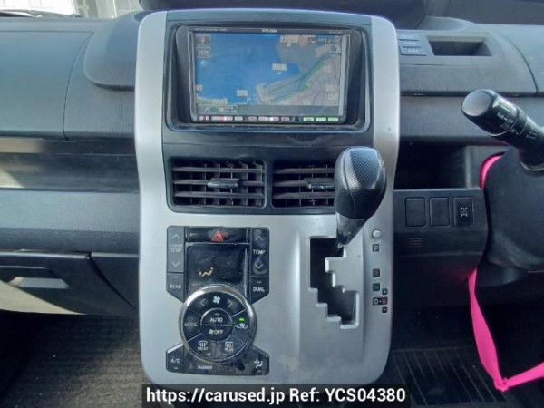 Used 2010 AT toyota noah ZRR75G Image[23]
