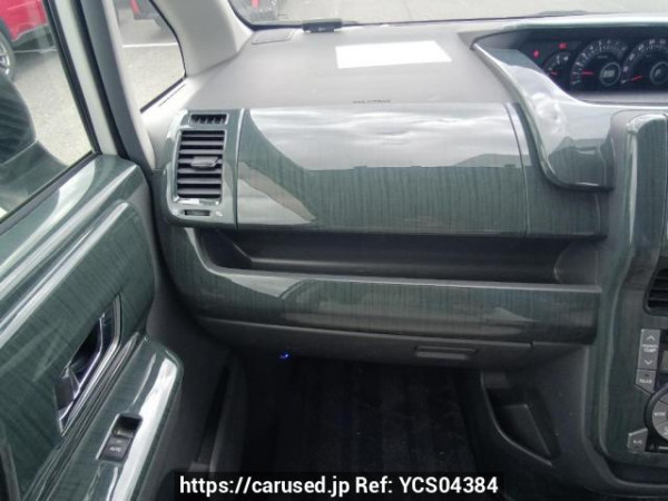 Used 2010 AT toyota voxy ZRR70W Image[18]