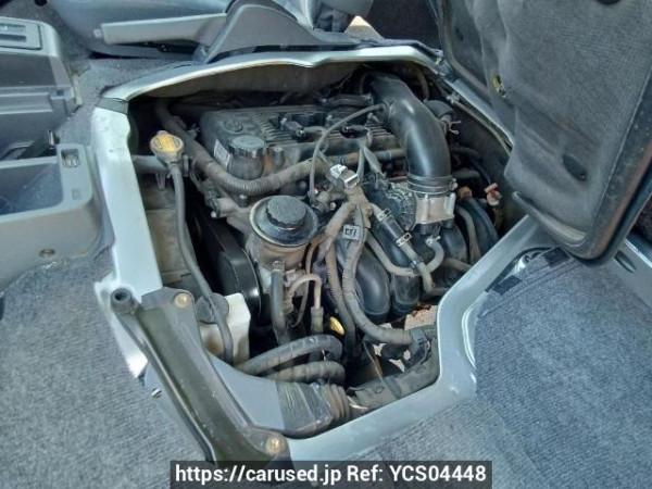 Used 2004 AT toyota regiusace-van TRH102V Image[11]