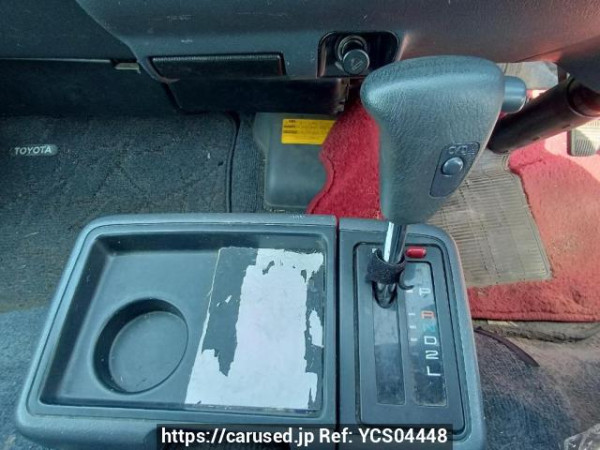 Used 2004 AT toyota regiusace-van TRH102V Image[24]