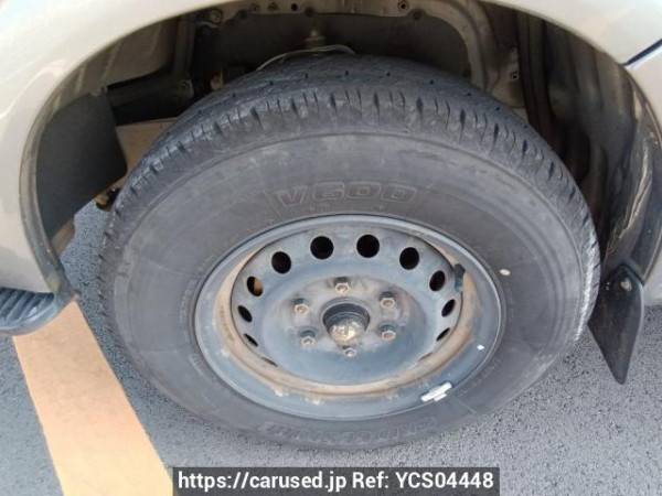 Used 2004 AT toyota regiusace-van TRH102V Image[27]