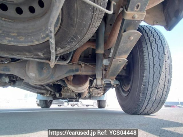 Used 2004 AT toyota regiusace-van TRH102V Image[37]