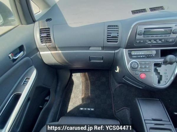Used 2004 AT toyota wish ZNE10G Image[19]
