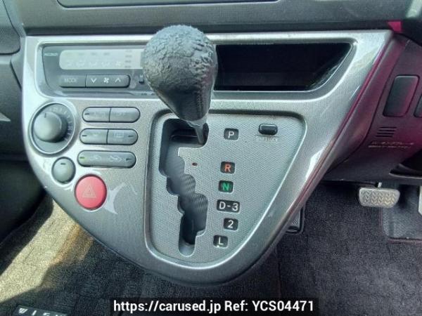 Used 2004 AT toyota wish ZNE10G Image[26]
