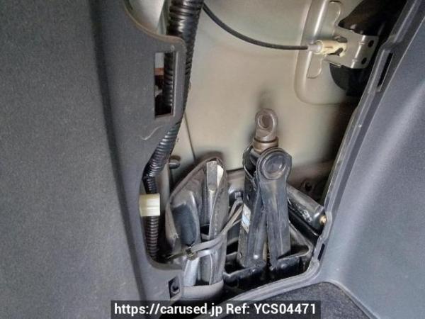 Used 2004 AT toyota wish ZNE10G Image[42]