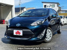 Toyota Aqua DAA-NHP10