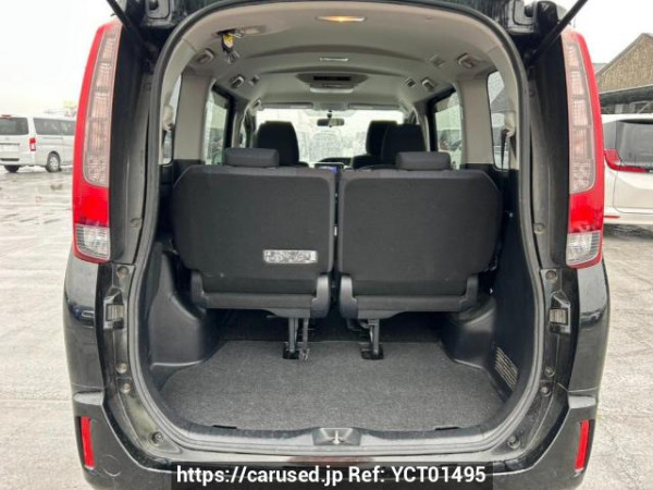 Used 2015 AT toyota noah ZRR80G Image[8]