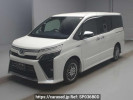 Toyota Voxy ZWR80W