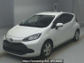 Used 2023 AT toyota aqua MXPK11 Image[0]