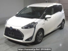 Toyota Sienta NHP170G