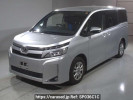 Toyota Voxy ZRR80G