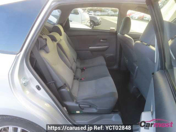 Used 2013 CVT toyota prius-alpha ZVW41 Image[20]