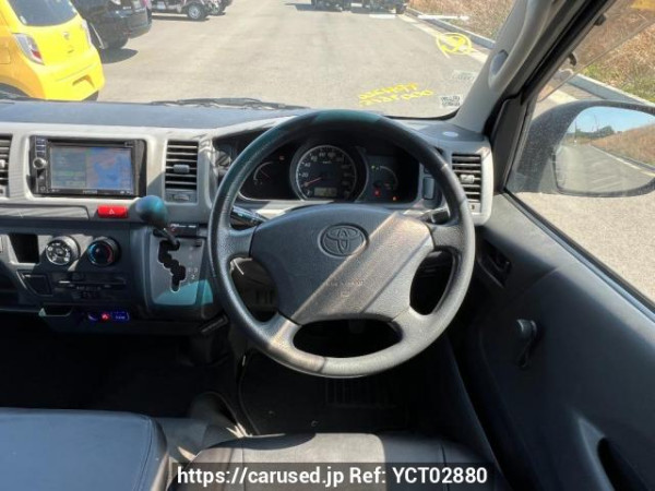 Used 2004 AT toyota hiace-van TRH200V Image[19]