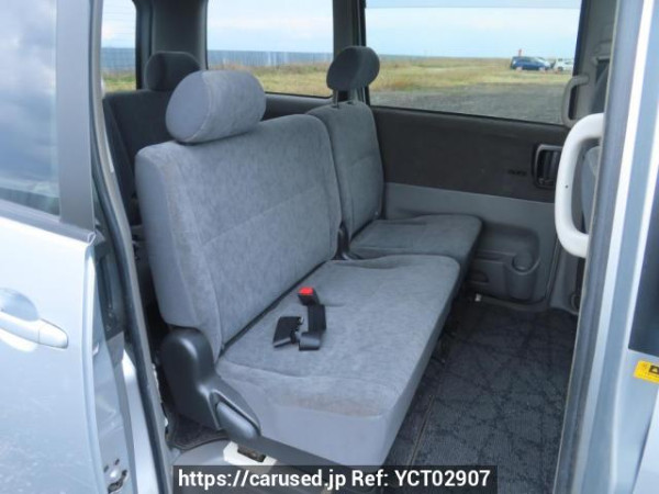 Used 2005 AT toyota noah AZR60G Image[18]