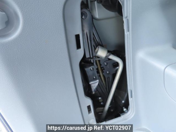 Used 2005 AT toyota noah AZR60G Image[47]