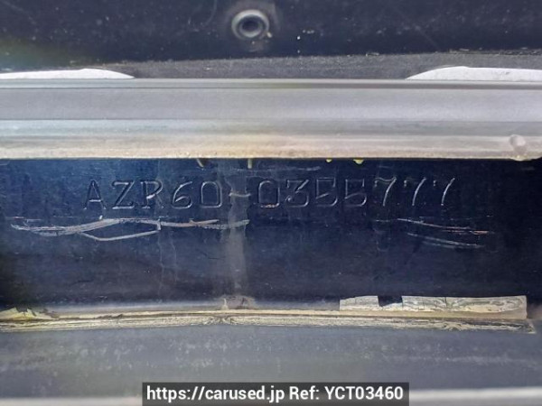 Used 2004 AT toyota voxy AZR60G Image[12]