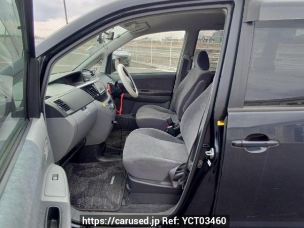 Used 2004 AT toyota voxy AZR60G Image[14]