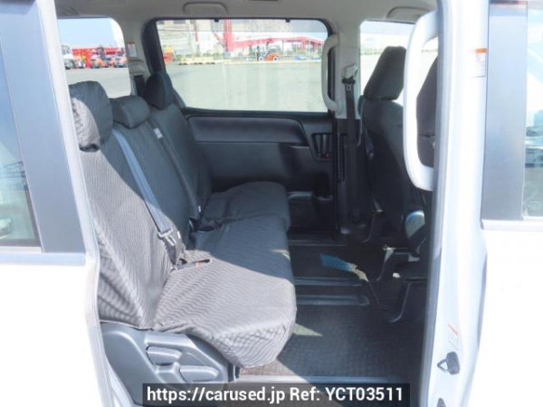 Used 2015 AT toyota noah ZRR80G Image[18]