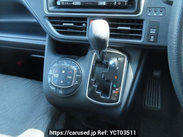 Used 2015 AT toyota noah ZRR80G Image[28]