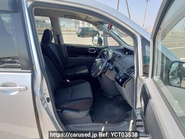 Used 2008 AT toyota noah ZRR75W Image[13]