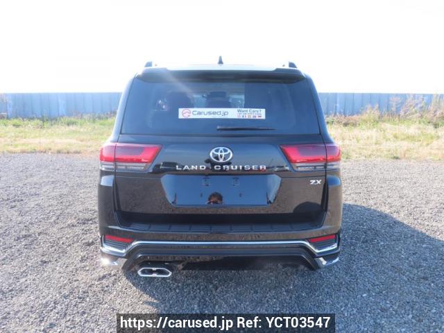 Buy Used 2025 Toyota Land Cruiser VJA300W (YCT03547) - Carused.jp