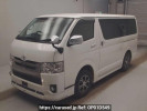 Toyota Regiusace Van TRH200V