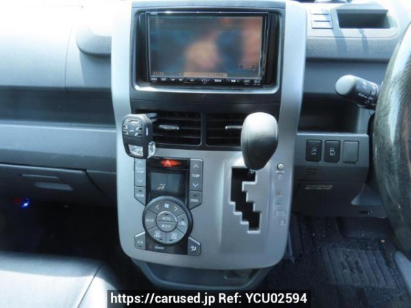 Used 2009 AT toyota noah ZRR70G Image[26]