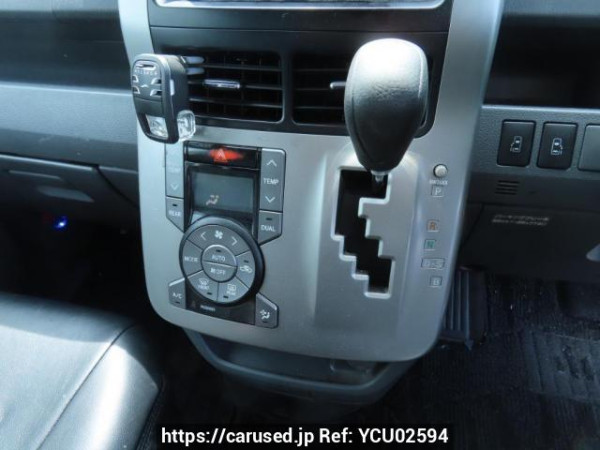 Used 2009 AT toyota noah ZRR70G Image[28]