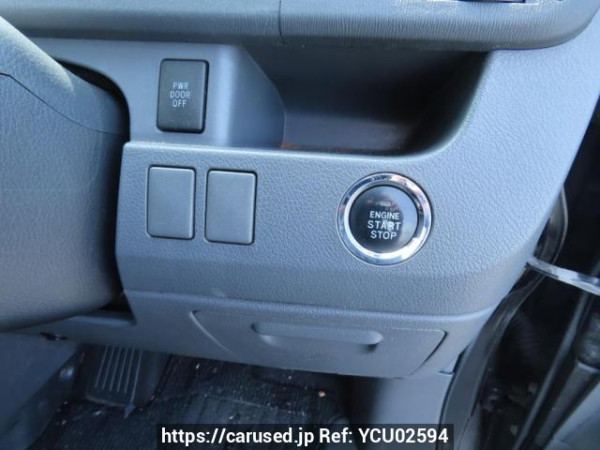 Used 2009 AT toyota noah ZRR70G Image[32]