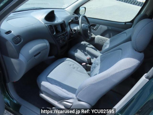 Used 2001 AT toyota fun-cargo NCP20 Image[16]
