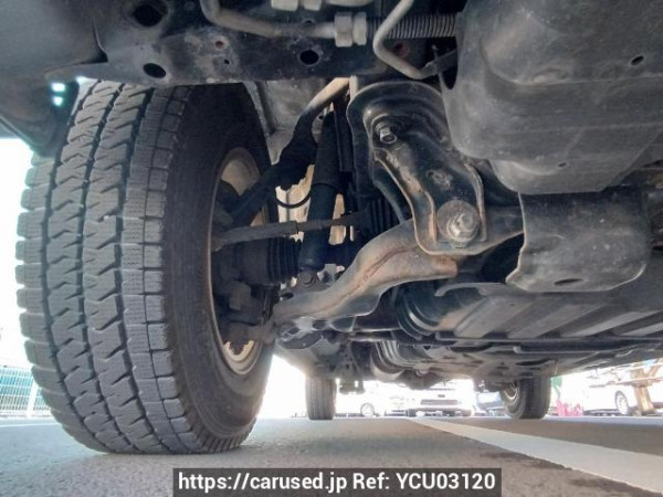 Used 2005 AT toyota regiusace-van KDH205V Image[31]