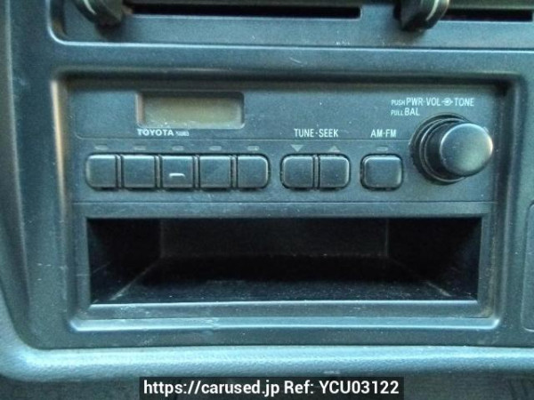 Used 2004 AT toyota hiace-van TRH112V Image[23]