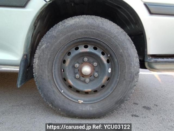 Used 2004 AT toyota hiace-van TRH112V Image[27]