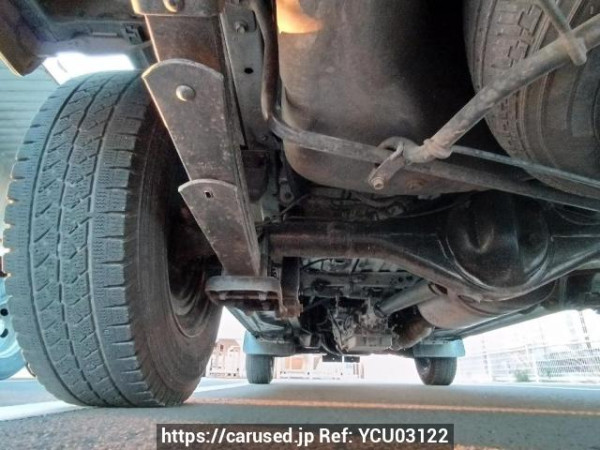 Used 2004 AT toyota hiace-van TRH112V Image[37]