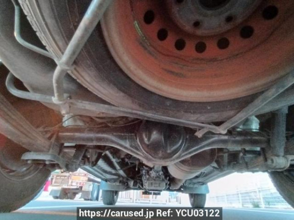 Used 2004 AT toyota hiace-van TRH112V Image[38]