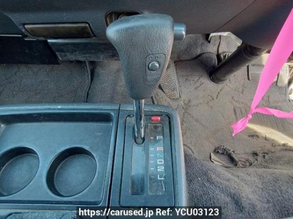 Used 2004 AT toyota hiace-van TRH112V Image[25]
