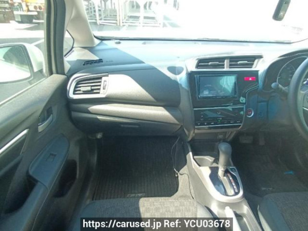 Used 2015 AT honda fit GK3 Image[18]