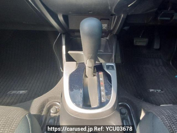 Used 2015 AT honda fit GK3 Image[24]