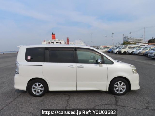 Used 2010 AT toyota voxy ZRR70W Image[7]
