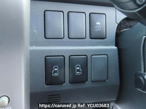 Used 2010 AT toyota voxy ZRR70W Image[33]
