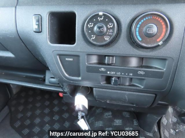 Used 2006 AT toyota hiace-van TRH200K Image[36]