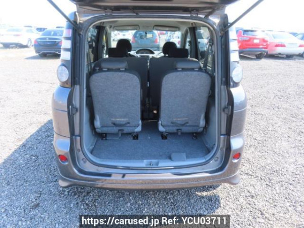 Used 2007 AT toyota sienta NCP81G Image[8]