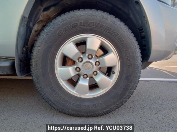 Used 2005 AT toyota hilux-surf TRN215W Image[27]