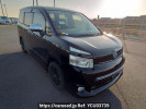Toyota Voxy ZRR70W