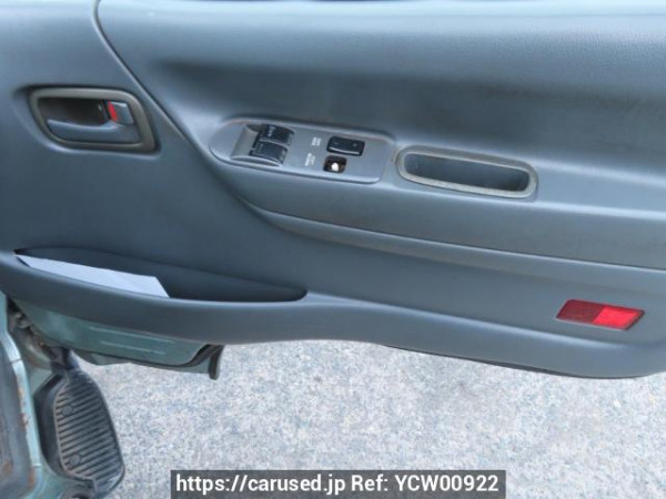 Used 2003 AT toyota regiusace-van RZH102V Image[32]