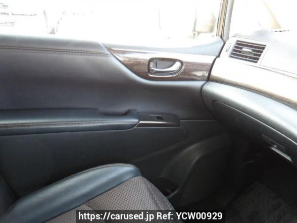 Used 2011 AT nissan elgrand TE52 Image[32]
