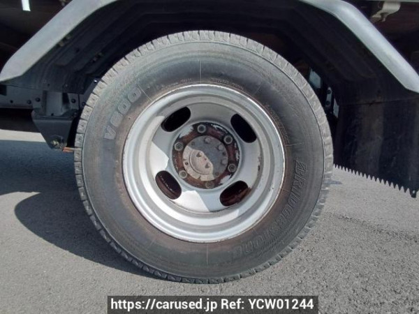 Used 2006 MT mitsubishi canter FB700B Image[30]